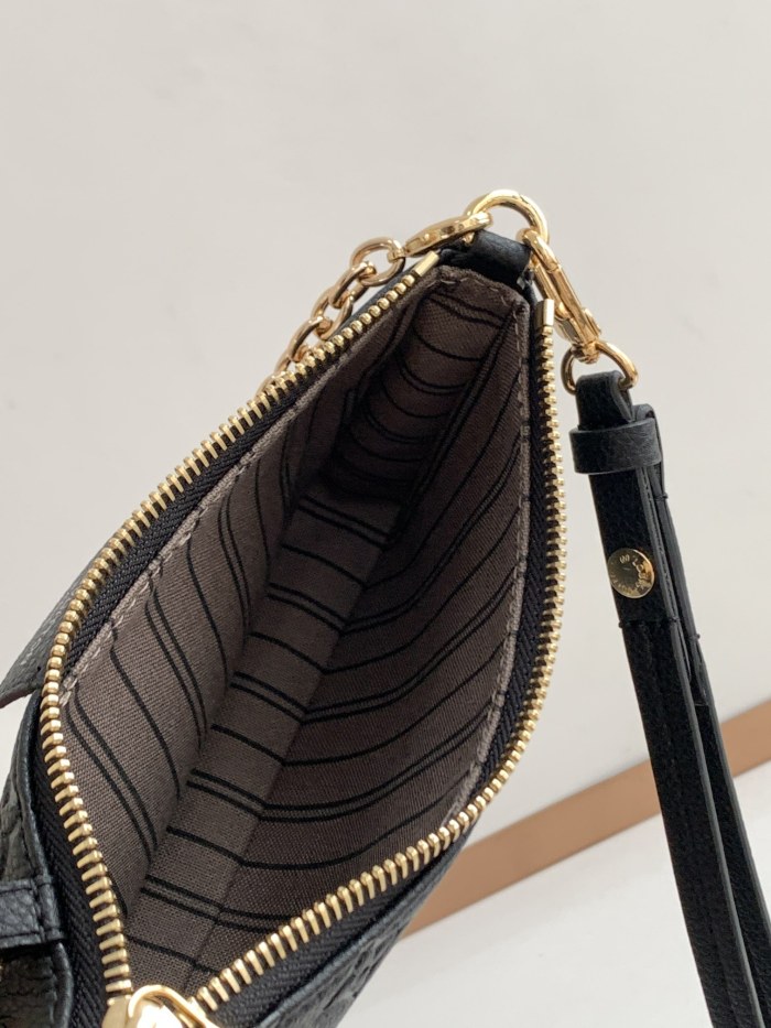 Handbag Louis Vuitton M80349 size 19 x 11.5 x 3 cm