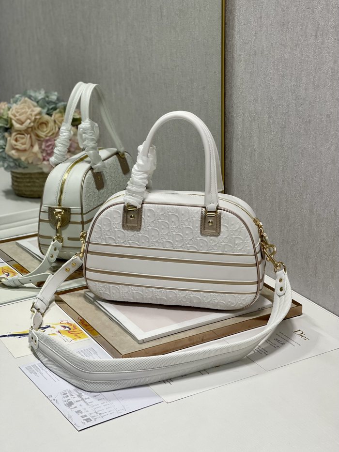 Handbag Dior 6204 size 34×22×14 cm