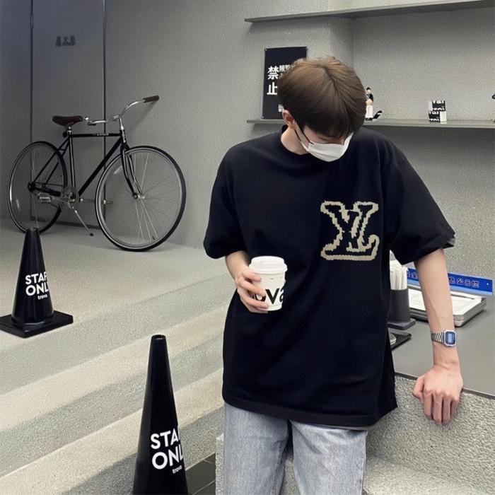 Clothes Louis Vuitton 389