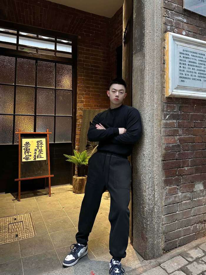 Clothes Louis Vuitton 110