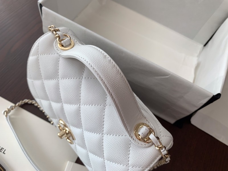 Handbag Chanel A93067 size 20 cm