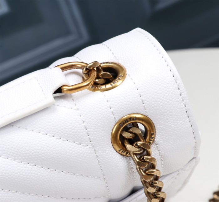 Handbags SAINT LAURENT 26808 size 30X20X8 cm