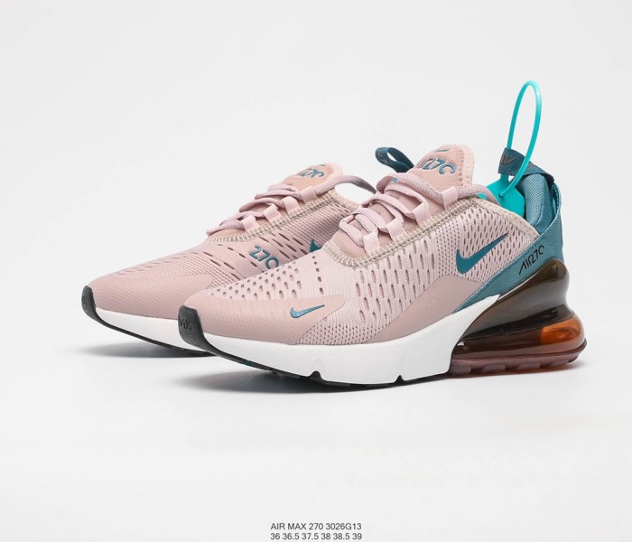 Nike Air Max 270 Sneaker 30