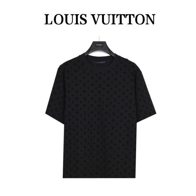 Clothes Louis Vuitton 255