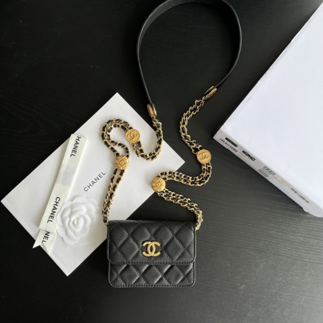 Handbag Chanel size 12 cm