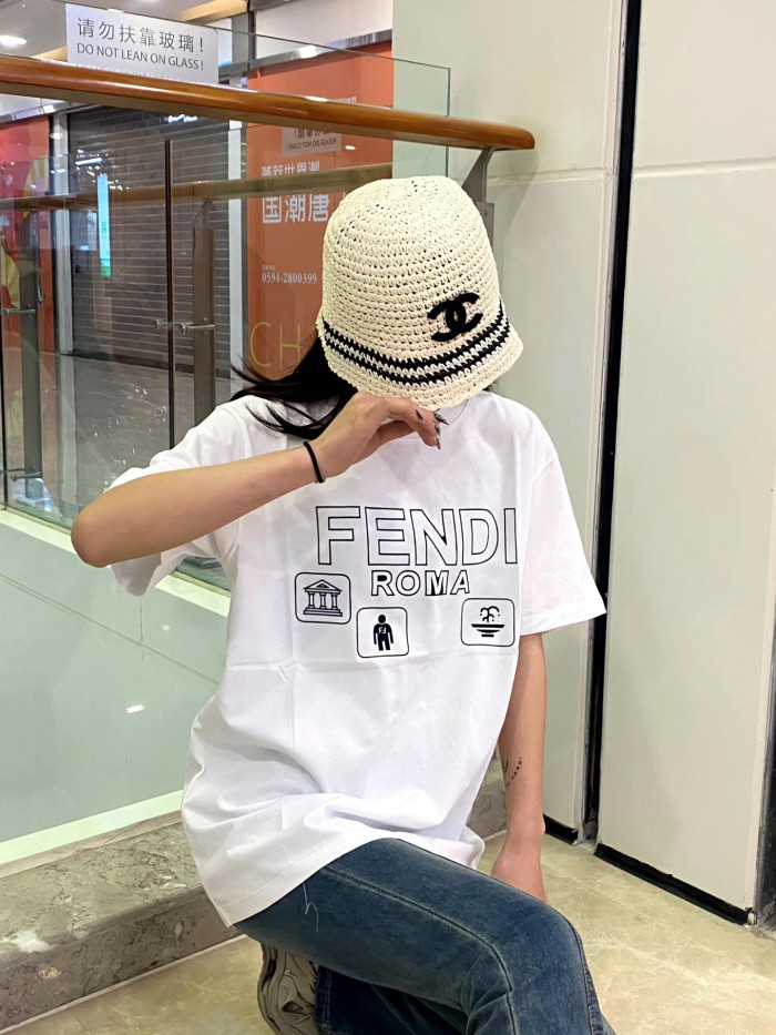 Clothes Fendi 12