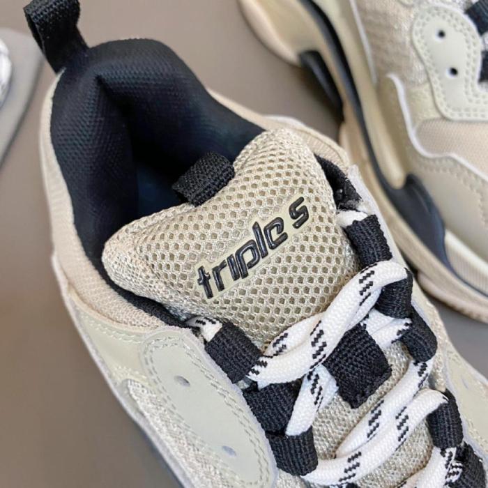 Balenciaga Triple S Vanille (W)