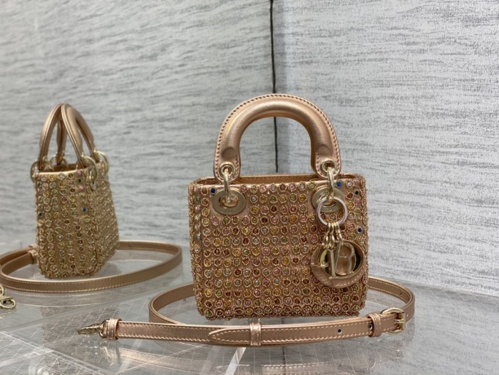 Handbag Dior size 12*10*5 cm