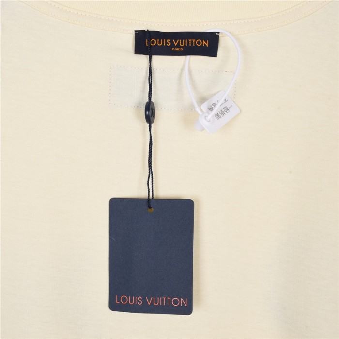 Clothes Louis Vuitton 448