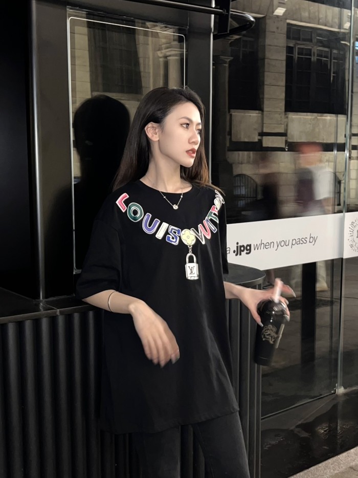 Clothes Louis Vuitton 283