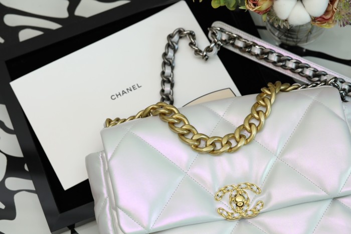 Handbag Chanel size 30 cm