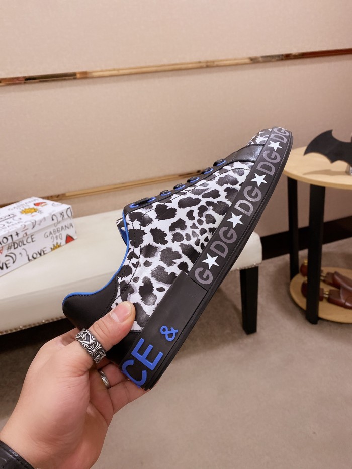 Dolce & Gabbana Low Tops Sneakers 133