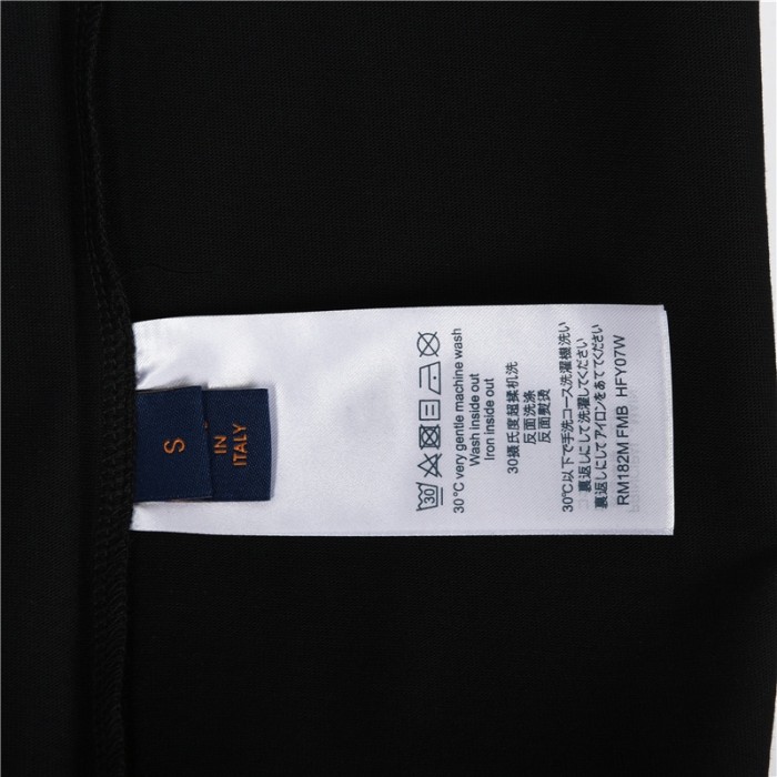 Clothes Louis Vuitton 30