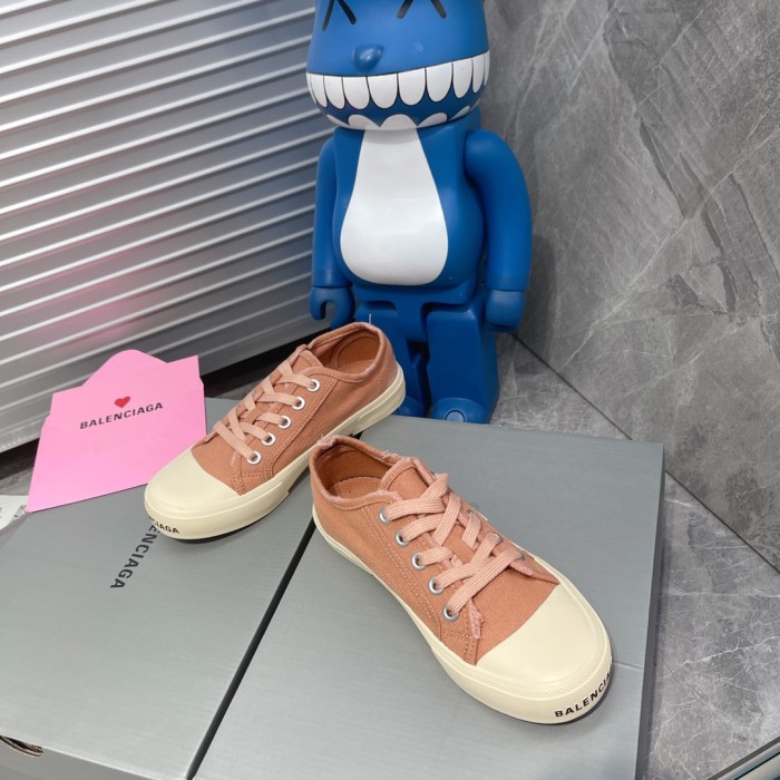 Balenciaga Paris Sneaker 2