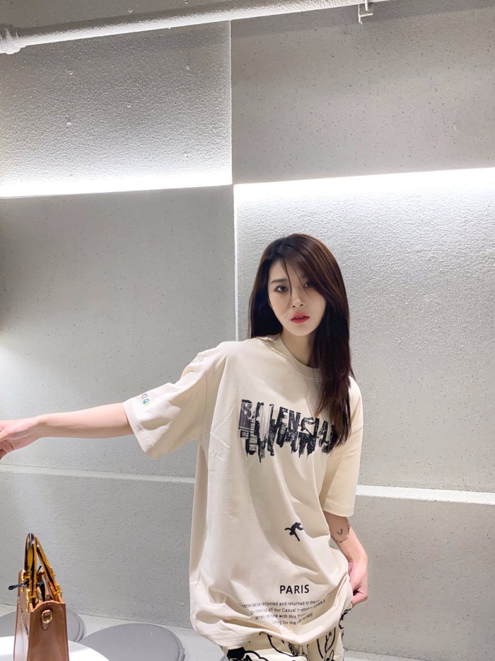 Clothes Balenciaga 97