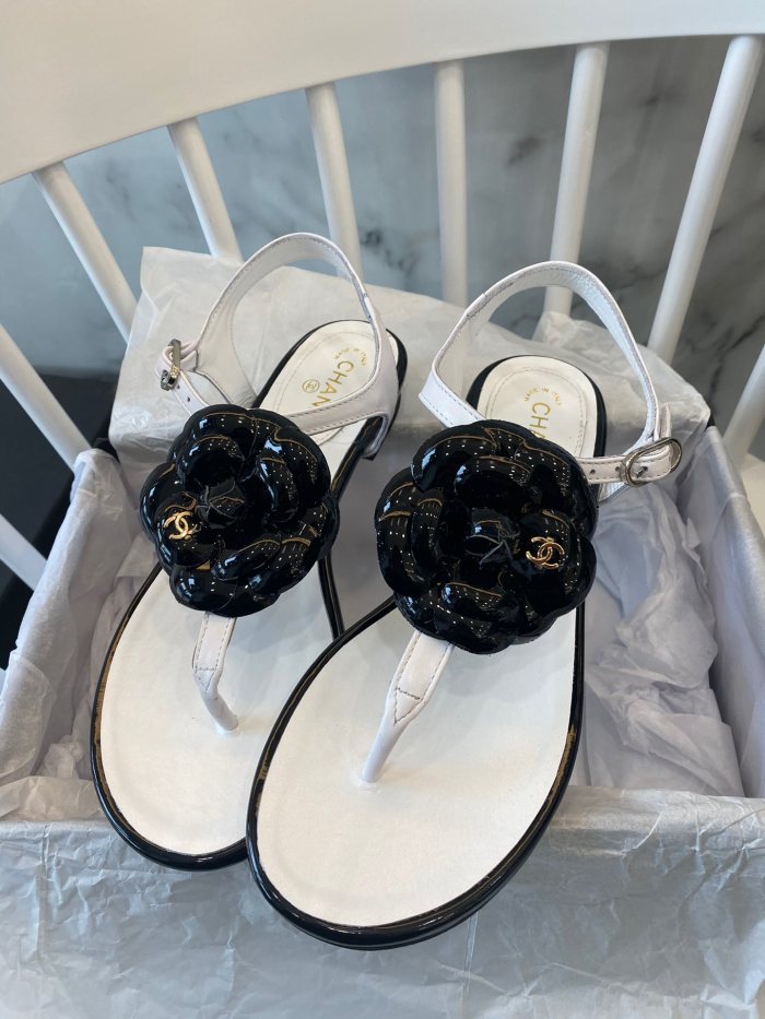 Chanel Slides 33