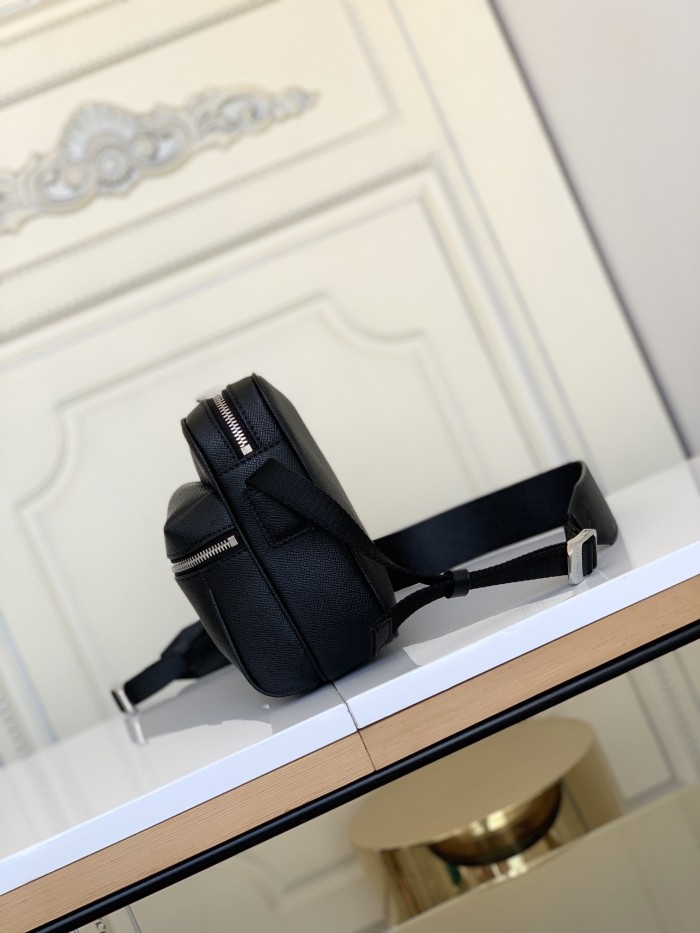 Handbag Louis Vuitton M33435 size 29.5x20x10.5 cm