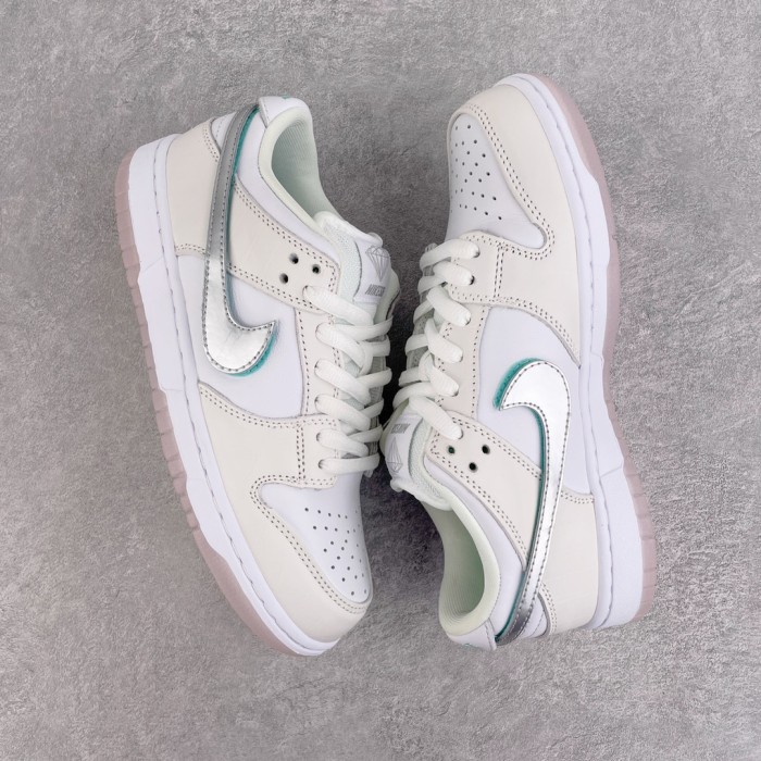 Nike SB Dunk Low Diamond Supply Co White Diamond