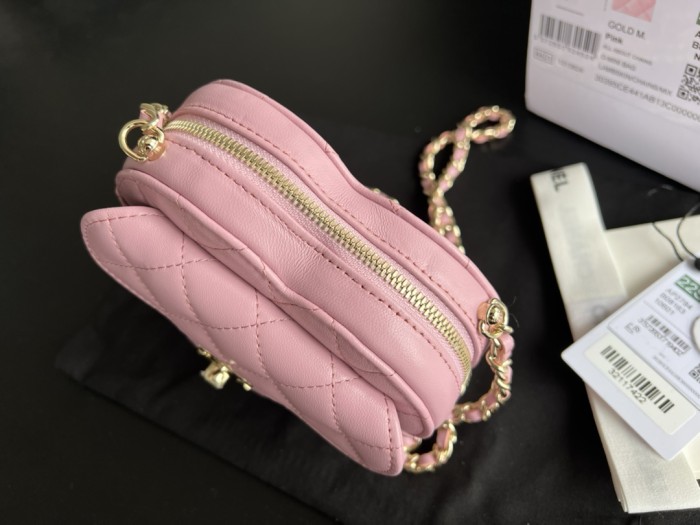 Handbag Chanel size 13cmx12cmx5 cm