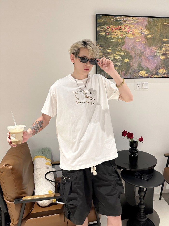 Clothes Burberry 300