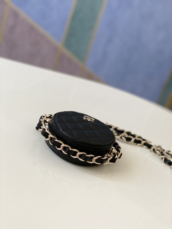 Handbag Chanel 81169 size 12 cm