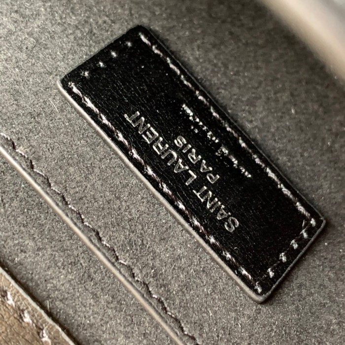 Handbags SAINT LAURENT 442906 size 22x16x8 cm