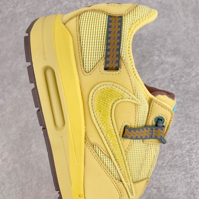 Nike Air Max 1 Travis Scott Cactus Jack Saturn Gold