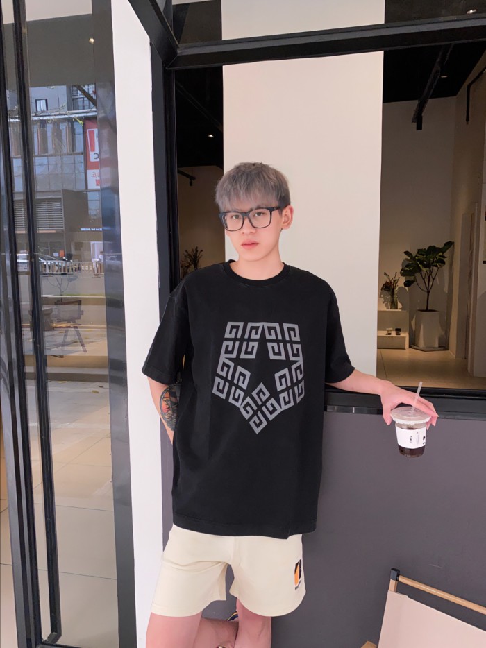 Clothes Givenchy 114