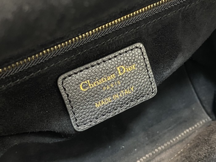 Handbag Dior size 24 cm