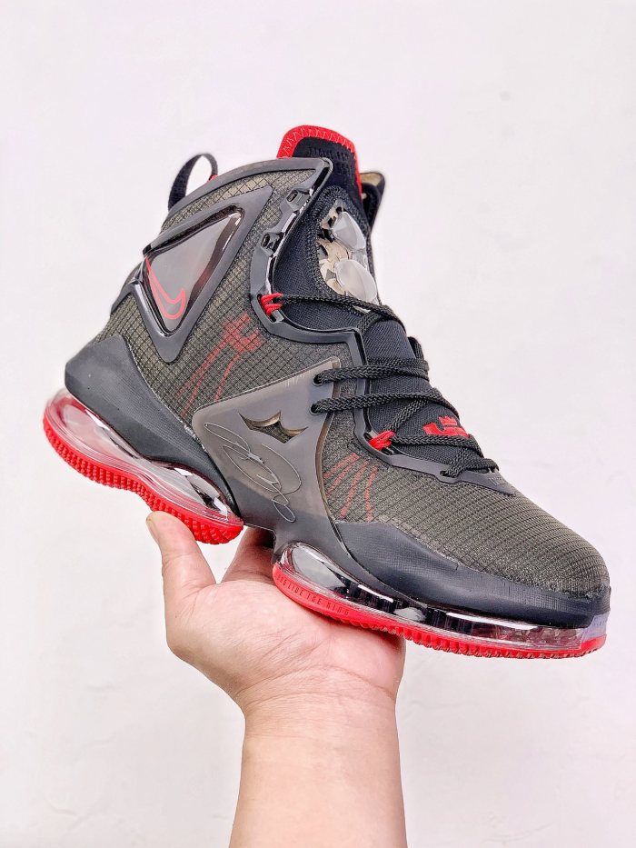 Nike LeBron 19 Bred
