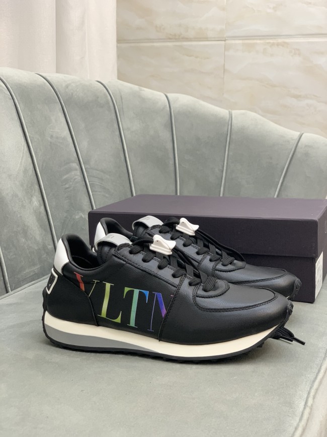 Valentino Garavani Low-top sneakers 4