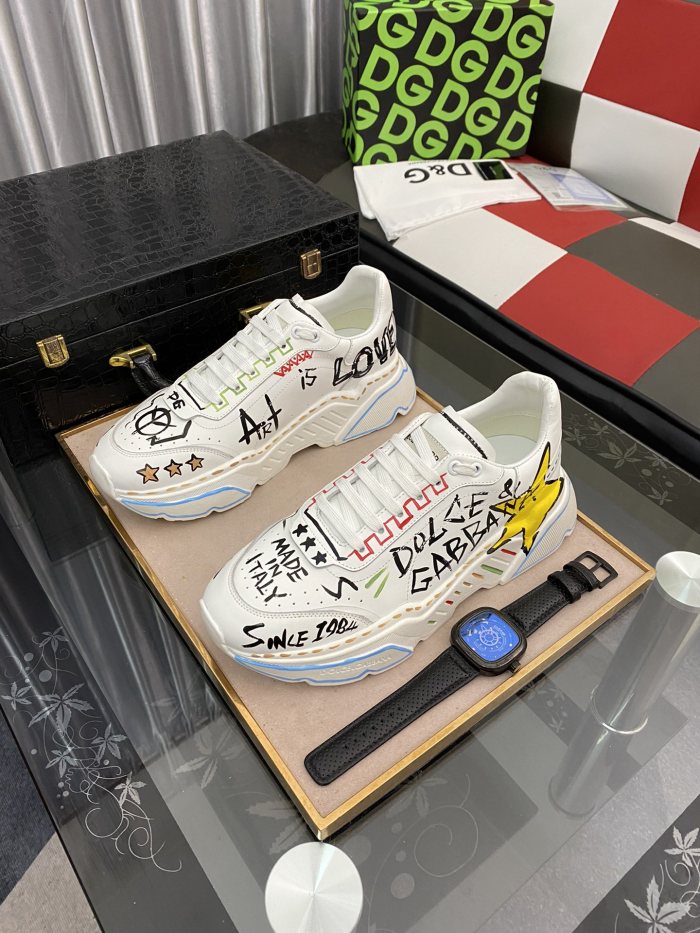 Dolce & Gabbana Low Tops Sneakers 73