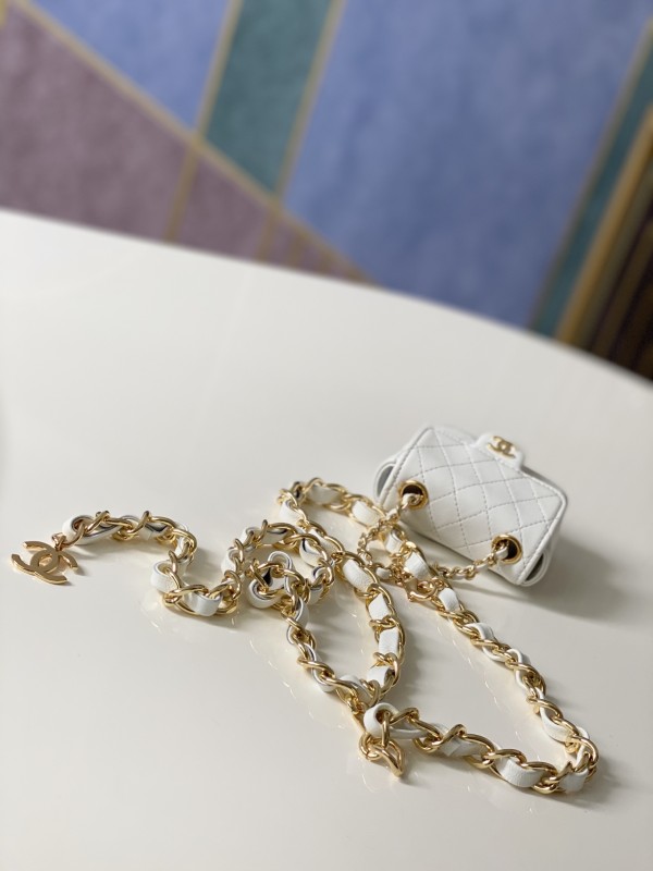 Handbag Chanel 2080 size 9.8.3 cm