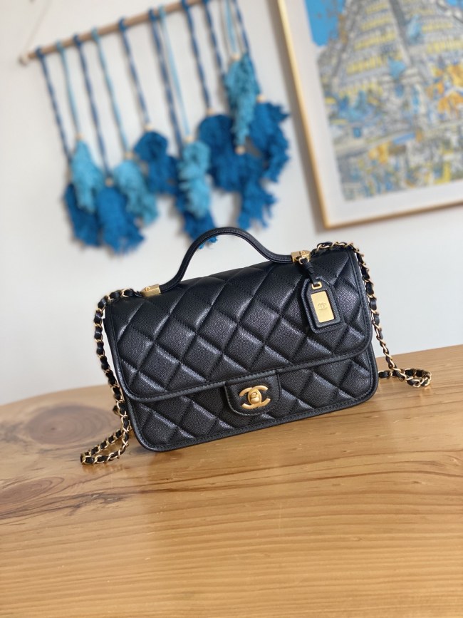 Handbag Chanel AS3653 size 25x21.5x7 cm