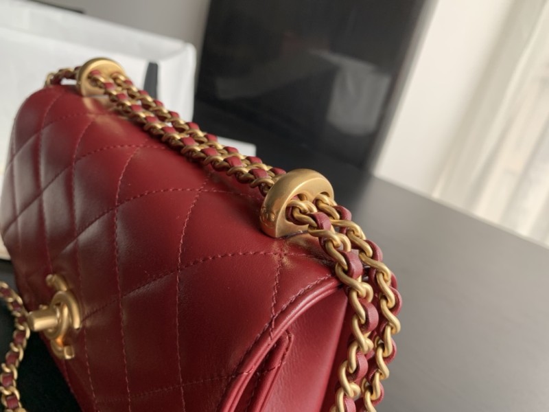 Handbag Chanel size 22 cm