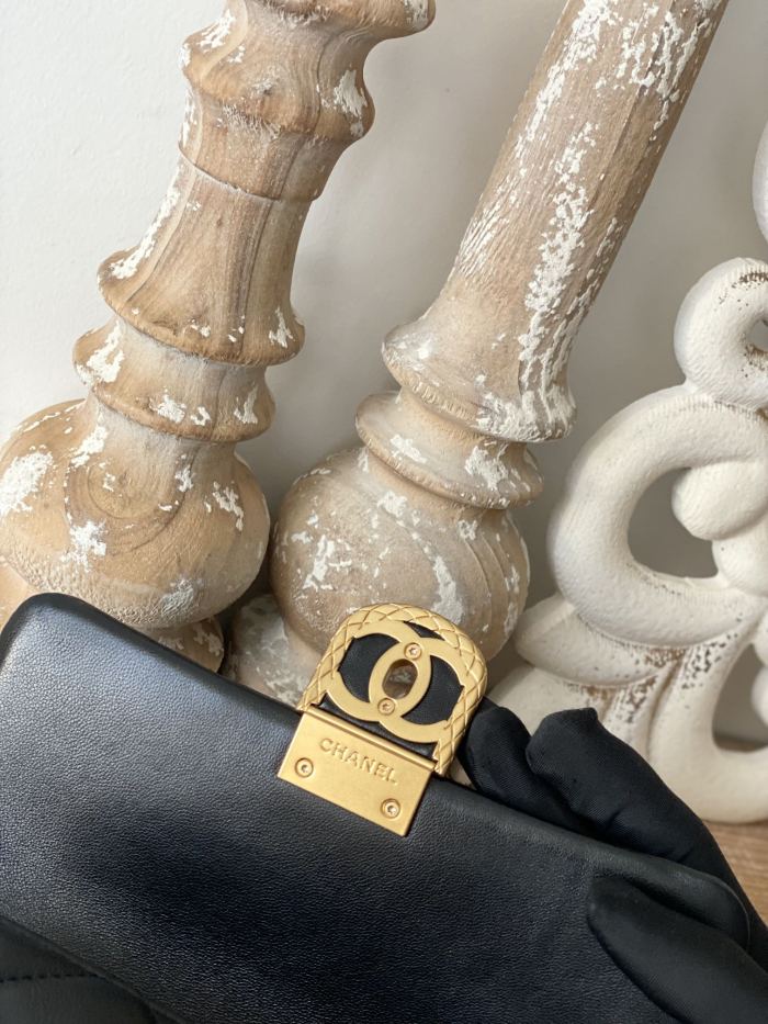 Handbag Chanel 3474 size 15*20*8 cm