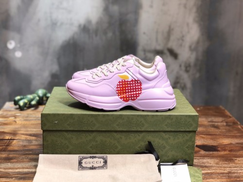 Gucci Rhyton sneaker 1