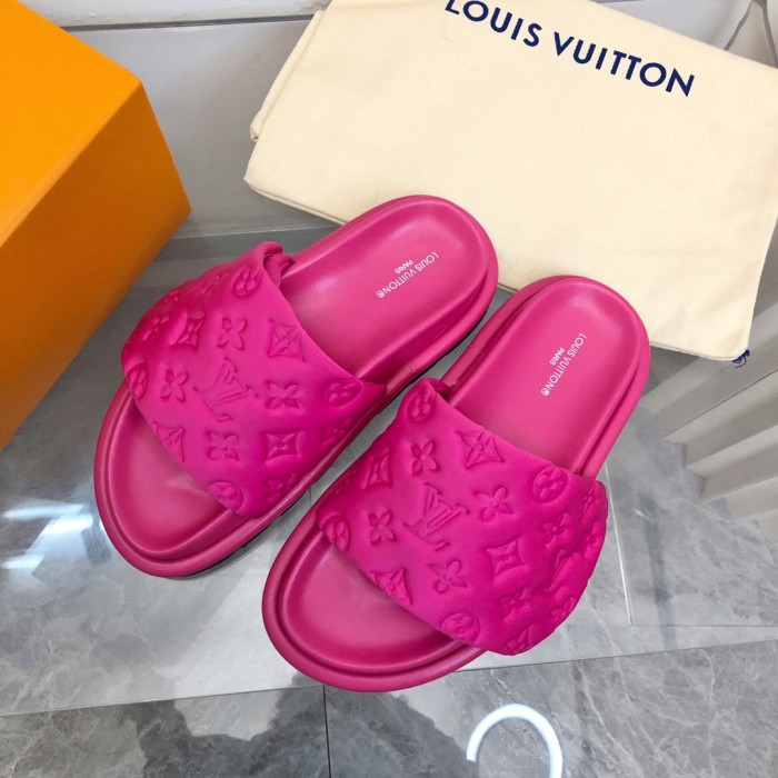 Louis Vuitton POOL PILLOW COMFORT MULES WOMEN 1