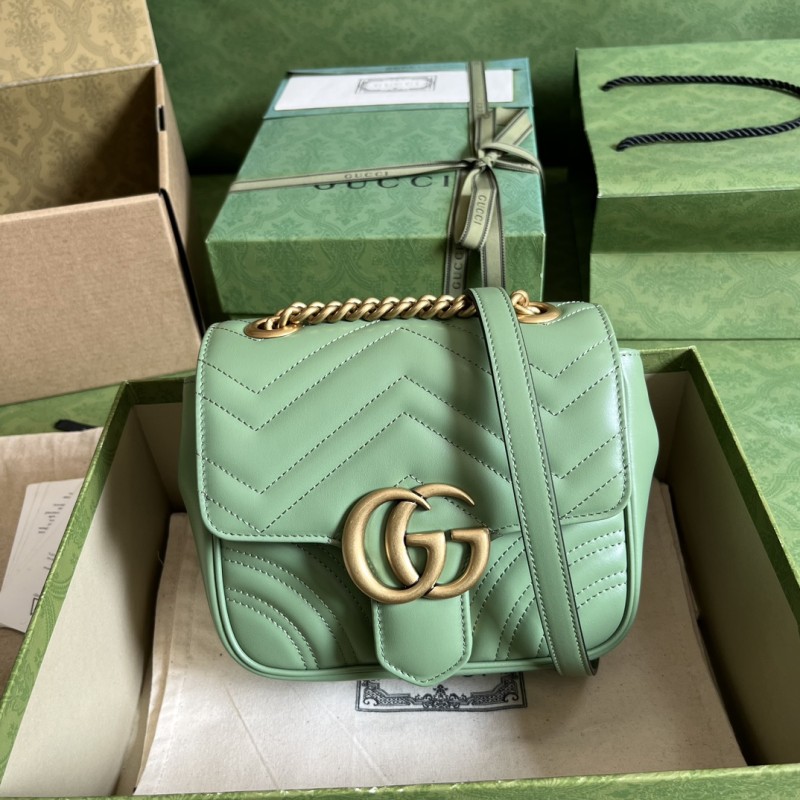 731817 Gucci 739682 size 18*13.5*8 cm