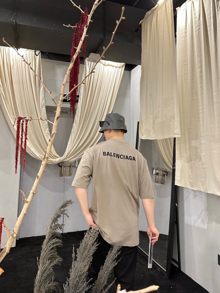 Clothes Balenciaga 275