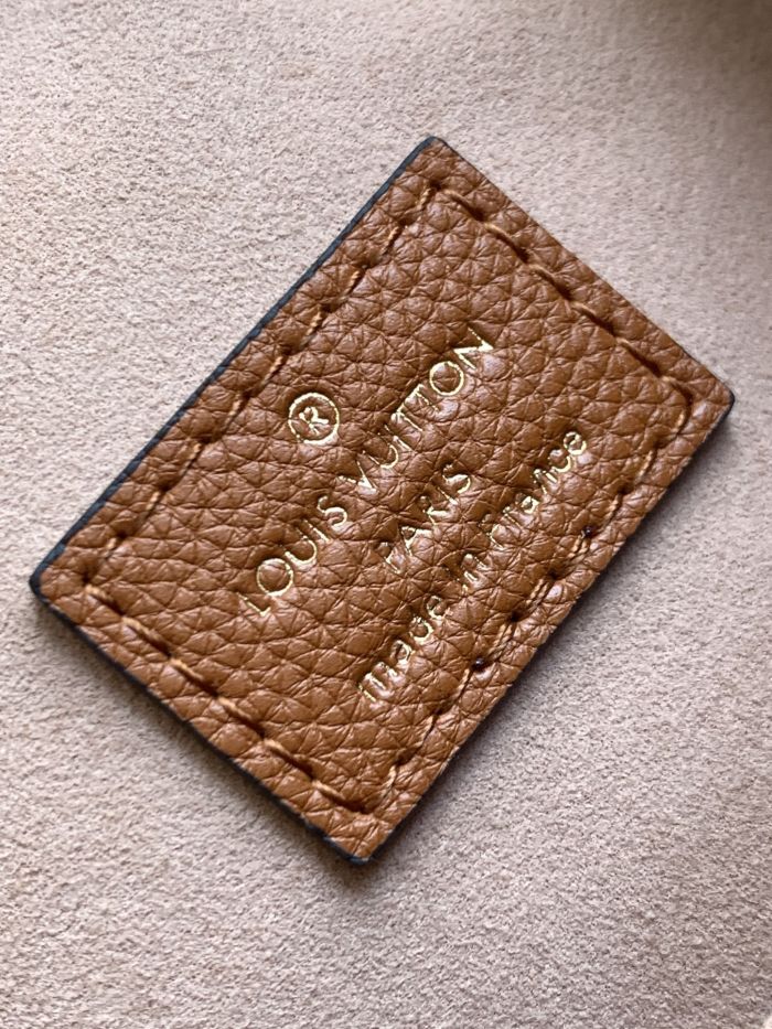 Handbag Louis Vuitton M57689 size 23.0 x 23.0 x 16.0 cm