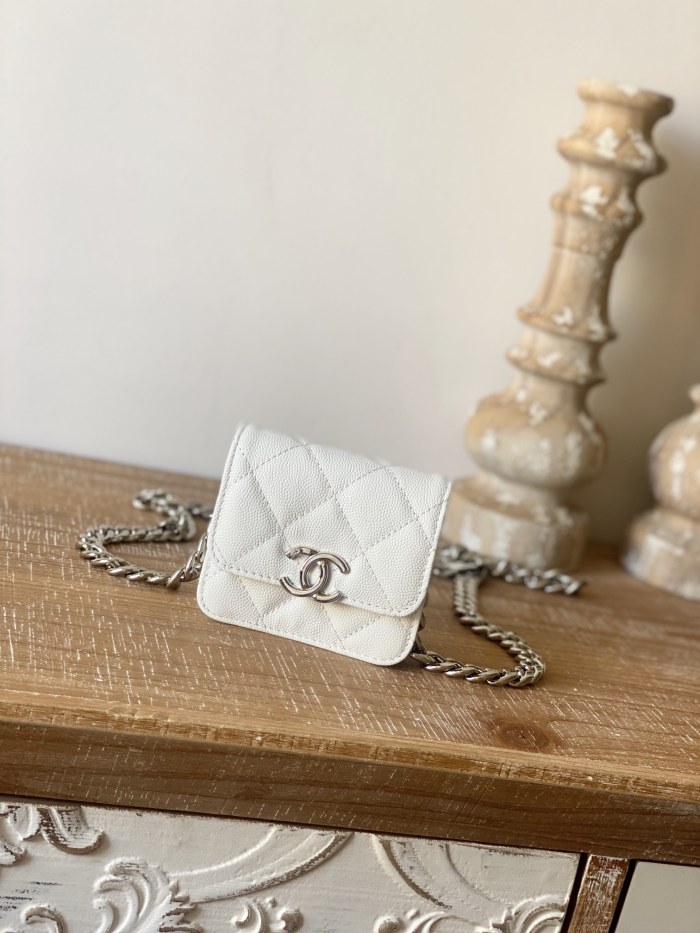 Handbag Chanel 81198 size 8.5×9.7×6 cm