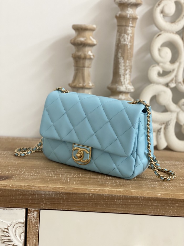 Handbag Chanel 3474 size 15*20*8 cm