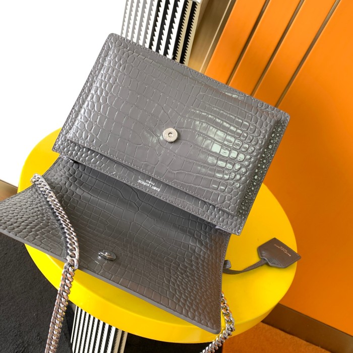 Handbags SAINT LAURENT 442906 size 22x16x8 cm