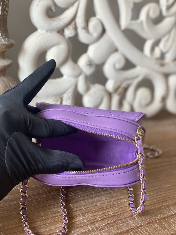 Handbag Chanel 81203 size 12×13×5.5 cm