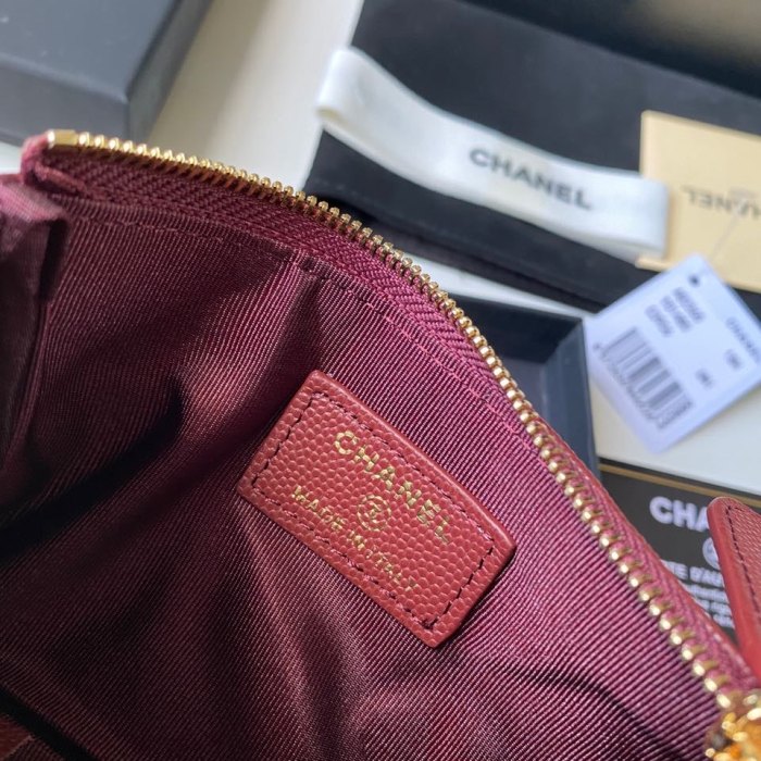 Handbag Chanel A82365 size 15*8.5 cm