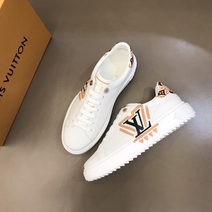 Louis Vuitton Low Top sneaker 17