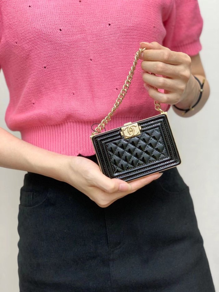 Handbag Chanel size 11*7.5*2.4 cm