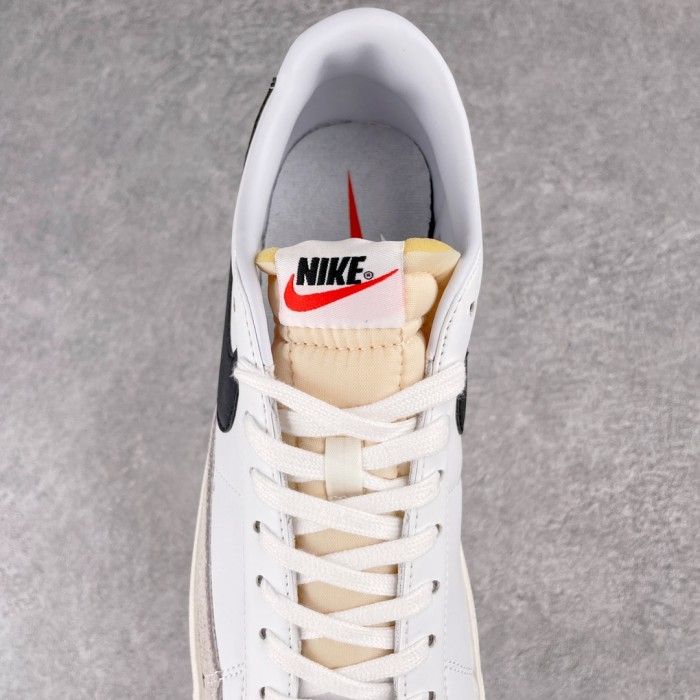 Nike Blazer Low Sneaker 9