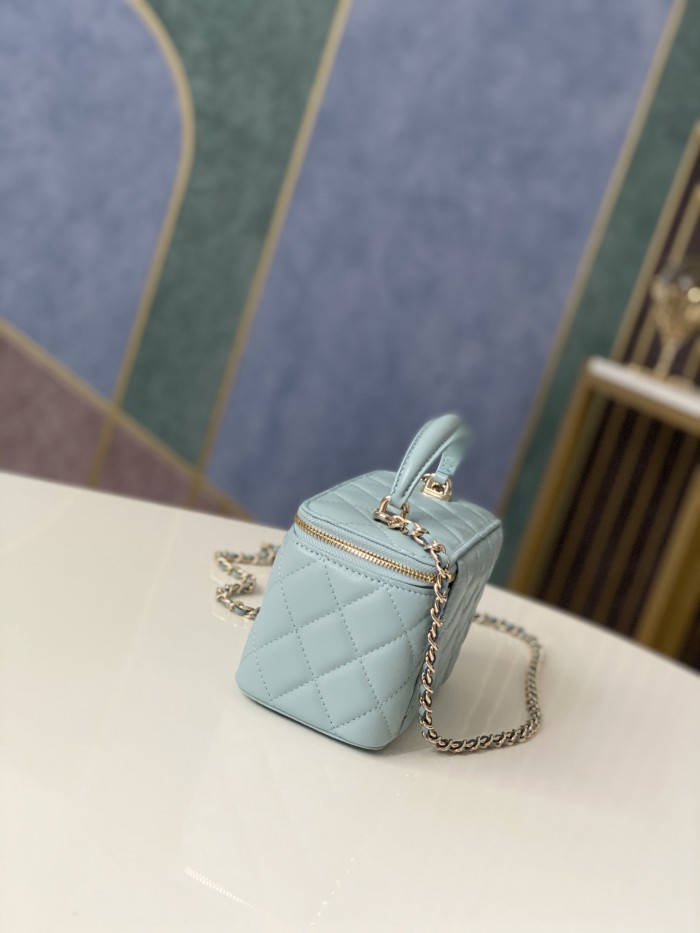 Handbag Dior 81190 size 9.5 17 8 cm